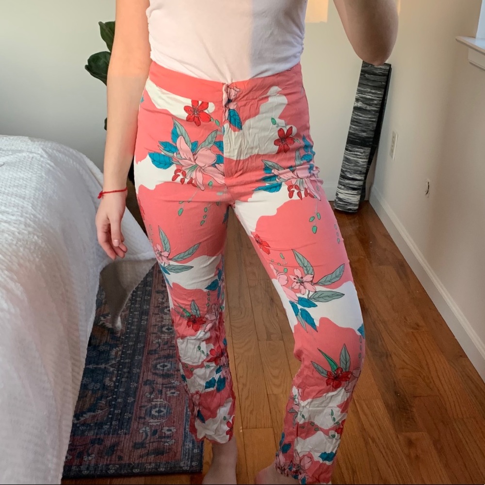 Amuse Society Coral Floral Straight Leg Pants
